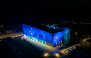 Innovación y Tradición se unen en Tributo a Arnold Tovornik en Selnica ob Dravi con Cameo "Innovación y Tradición se Unen en Tributo a Arnold Tovornik en Selnica con Cameo