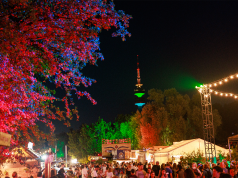FUSION X-PAR de GLP: Iluminación de Vanguardia en el Festival Tollwood