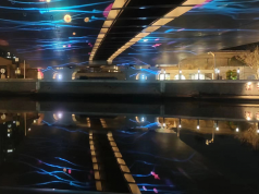 La Serie HS de Christie proyecta visuales fascinantes sobre los puentes del arroyo Suzhou en Shanghái
