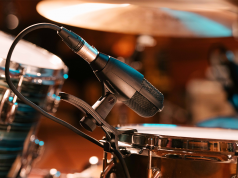 Sennheiser lanza el MD 421 Kompakt: una versión compacta del legendario micrófono MD 421