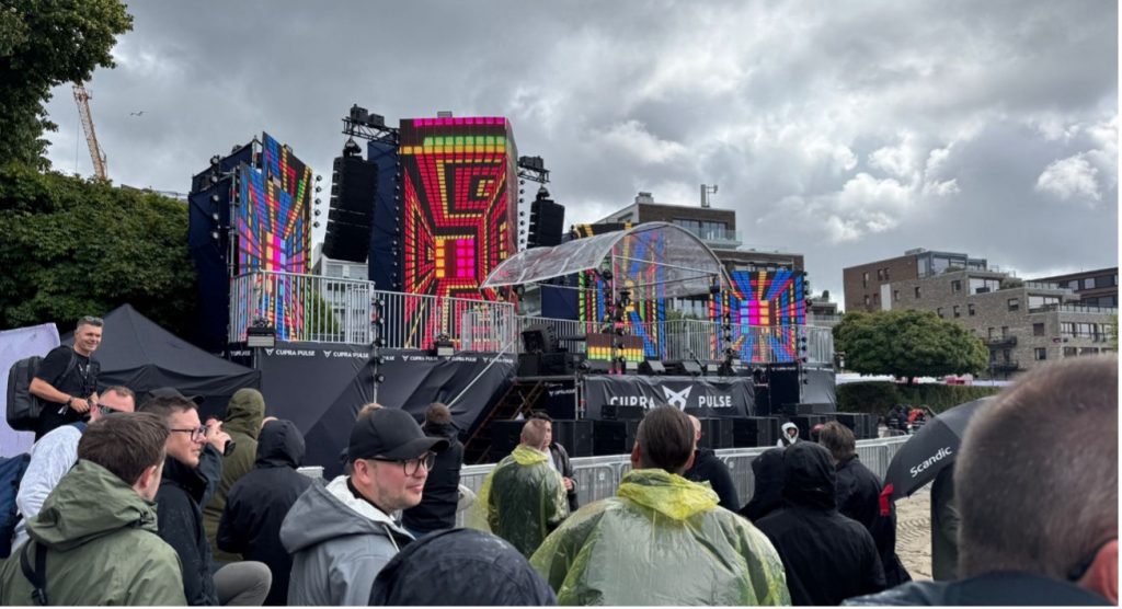 Diseño español y tecnología Martin se dan cita en el mayor beach party del norte de Europa