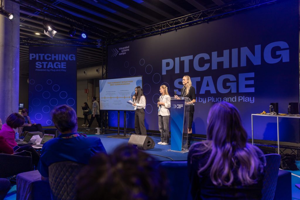 AV de nueva generación: forjando el futuro con el Hackathon de ISE

