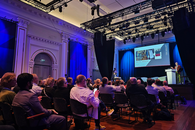 Amadeus Acoustics presenta su sistema de acústica activa ART en Auditorium Acoustics 2025