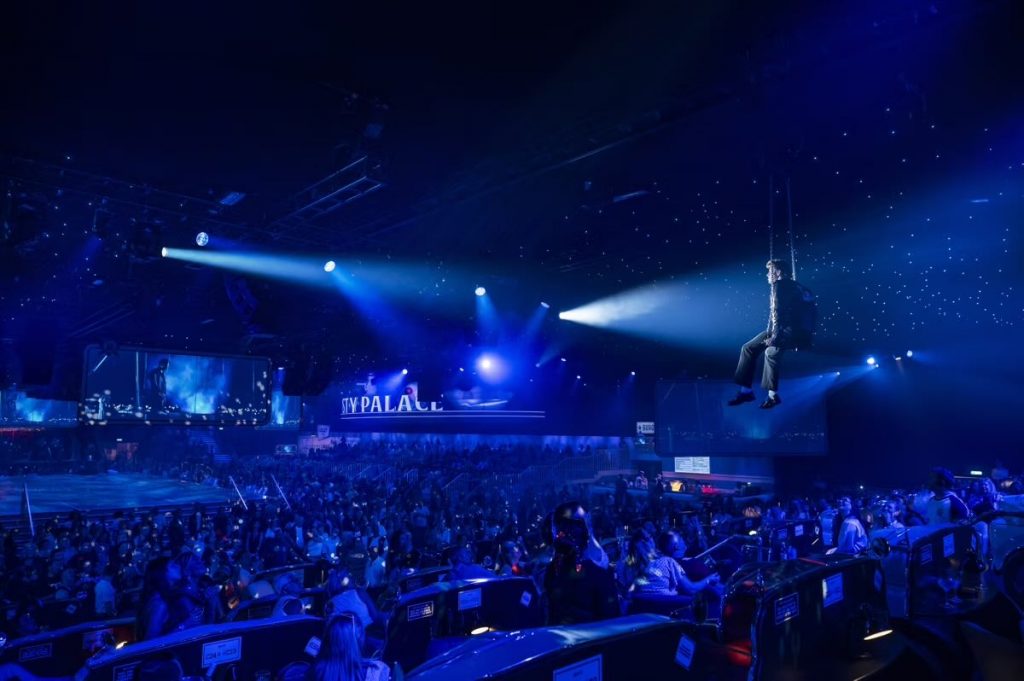 El sistema Spectera de Sennheiser ofrece cobertura bidireccional total en once escenarios simultáneos