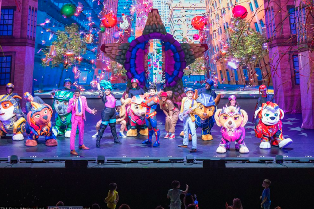 BlackTrax aporta precisión y realismo escénico a Paw Patrol Live