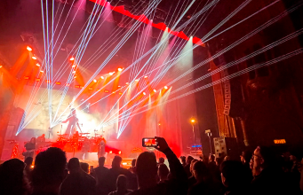 Wizzard Sound lleva el sistema RCF HDL 50-A 4K al histórico Landmark Theatre Wizzard Sound lleva el sistema RCF HDL 50-A 4K al histórico Landmark Theatre