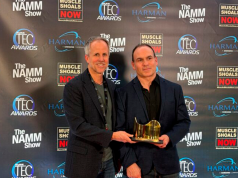 El MD 421 Kompakt de Sennheiser recibe el 41º Premio Anual NAMM TEC al Logro Técnico El MD 421 Kompakt recibe el 41º Premio Anual NAMM TEC al Logro Técnico