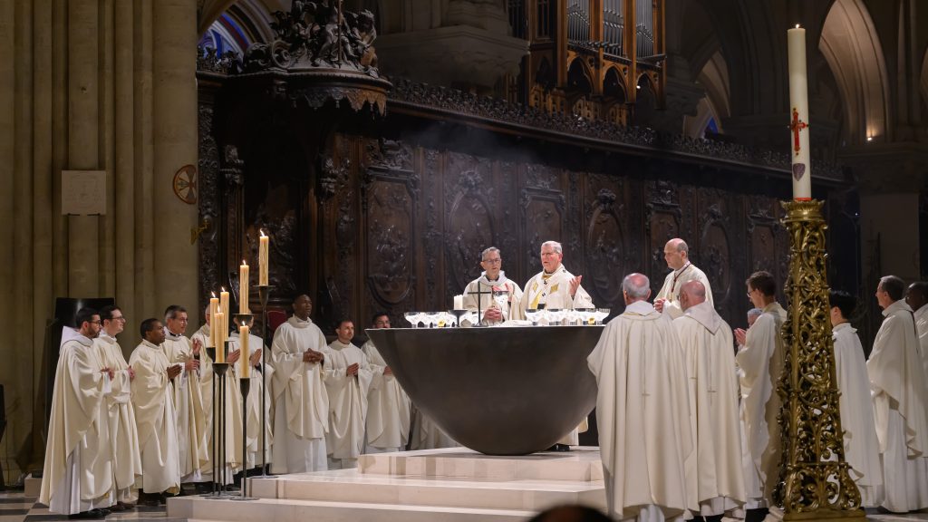 Spectera de Sennheiser, clave en el nuevo sistema de audio de Notre Dame de París