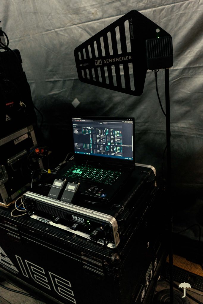 Spectera se consolida como sistema central en la gira de Hujan