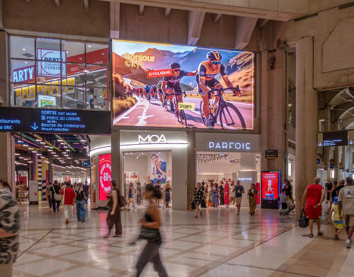 La WP Series de INFiLED impulsa un nuevo display LED de alto impacto en el Westfield Forum des Halles de París La WP Series de INFiLED impulsa un nuevo display LED de alto impacto en el Westfield Forum des Halles de París
